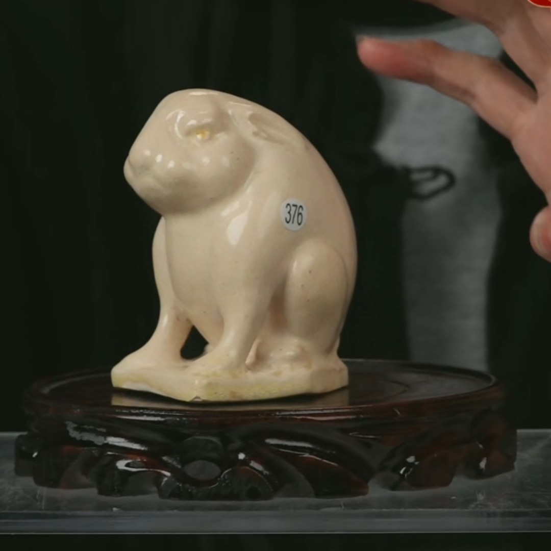 M巩县窑兔子造像