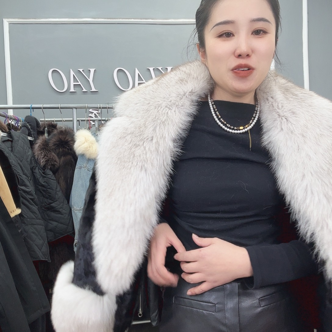 姚小妖家高端皮草