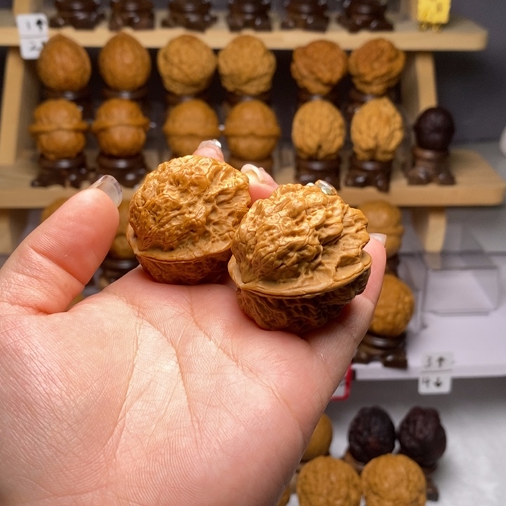 文玩核桃吊坠38九龙疙瘩包Y13