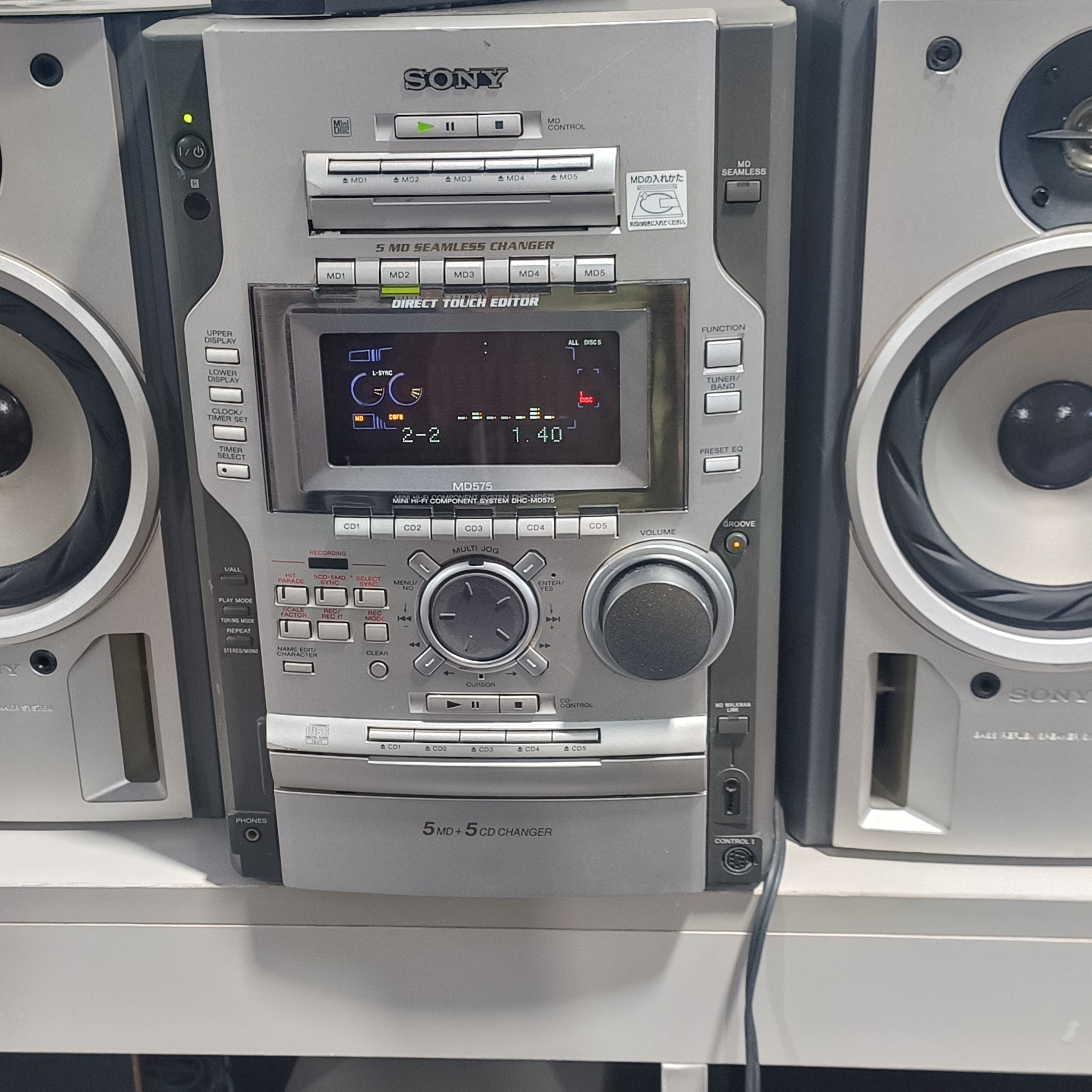 8新  日本本土索尼组合音响5MD5CD电压100伏