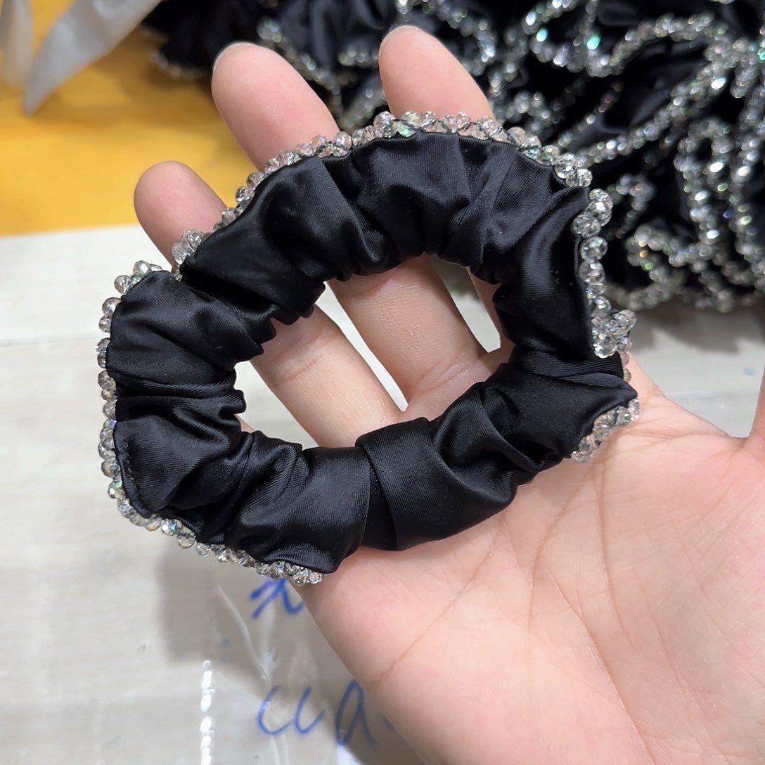 无非金属2个黑色小钻发圈