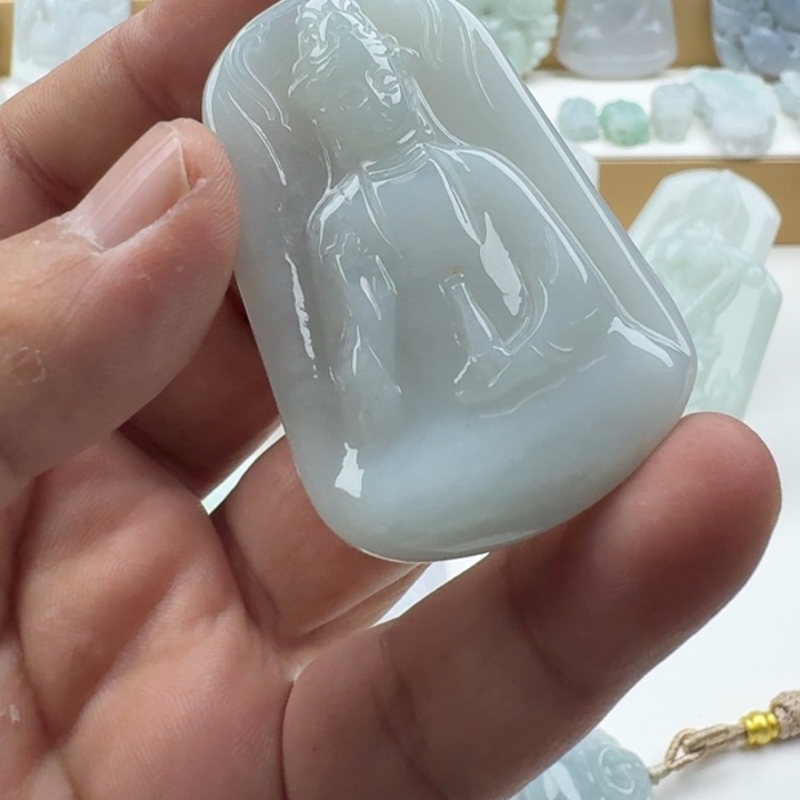 翡翠未镶嵌颈饰天然缅甸A货翡翠