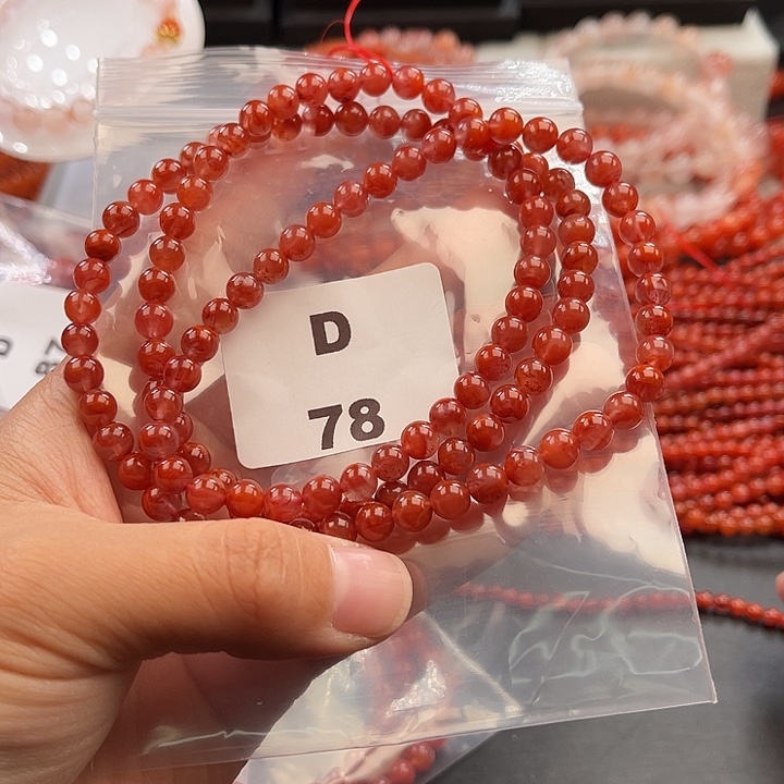 南红玛瑙未镶嵌多样性发货默认微瑕称重6mm