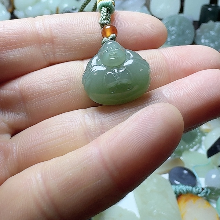 和田玉（糖玉）颈饰未镶嵌