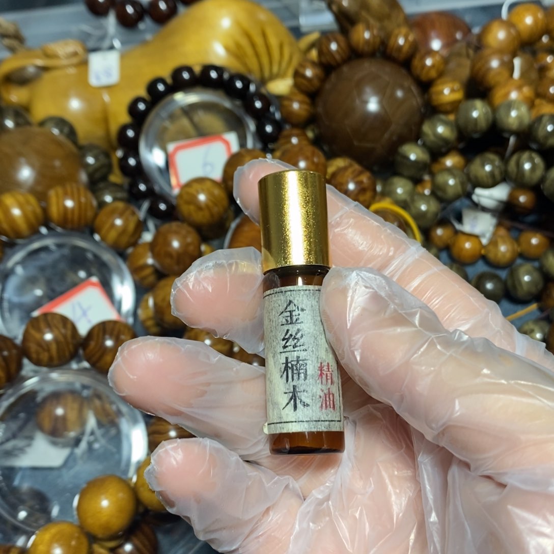金丝楠木雕工艺品