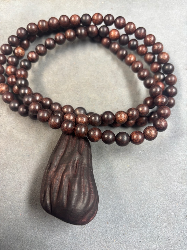 800沉木随形吊坠