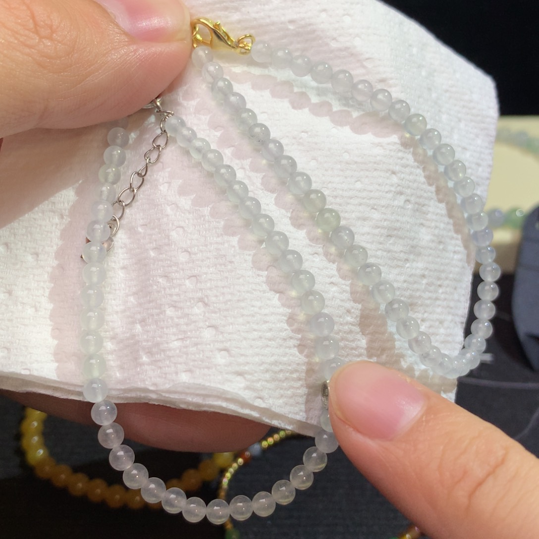 翡翠散珠合****”白冰手链