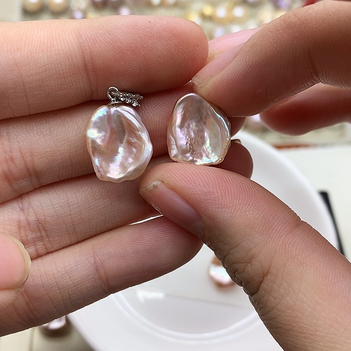 银S925镶嵌耳饰淡水珍珠