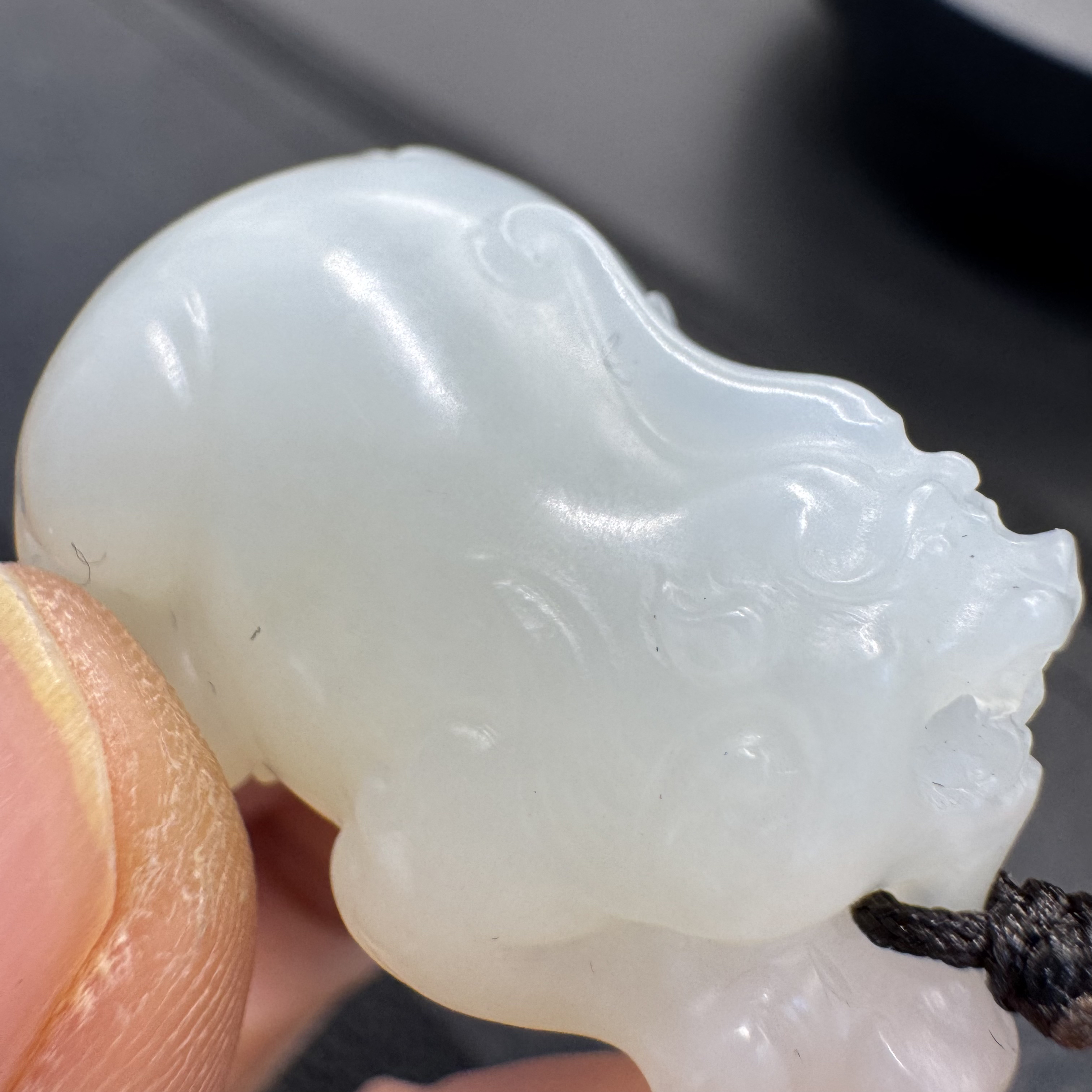 833-和田玉貔恘挂饰