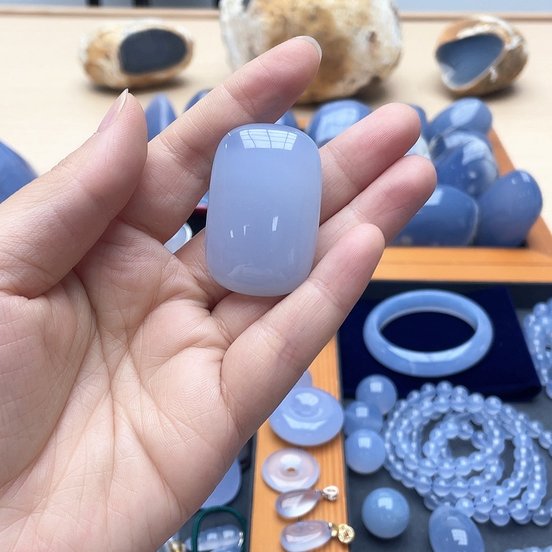 未镶嵌玛瑙/玉髓珠宝奇石