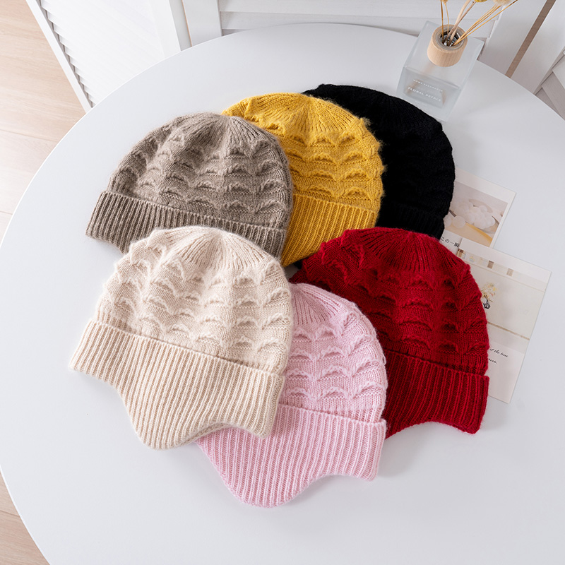 3-9岁男女童宝宝运动风无檐圆顶保暖羊绒帽儿童帽套头帽护耳帽