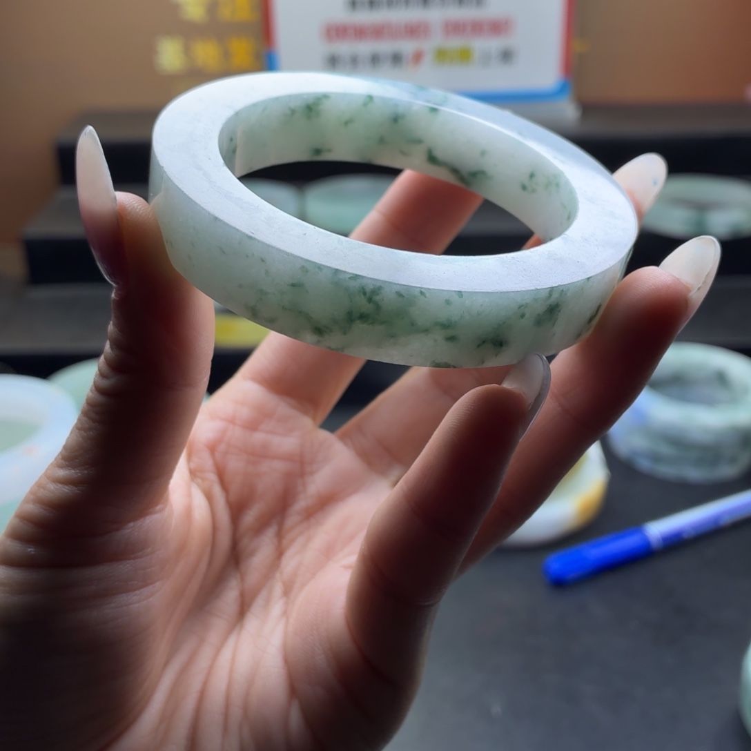 和***~定制翡翠未镶嵌翡翠