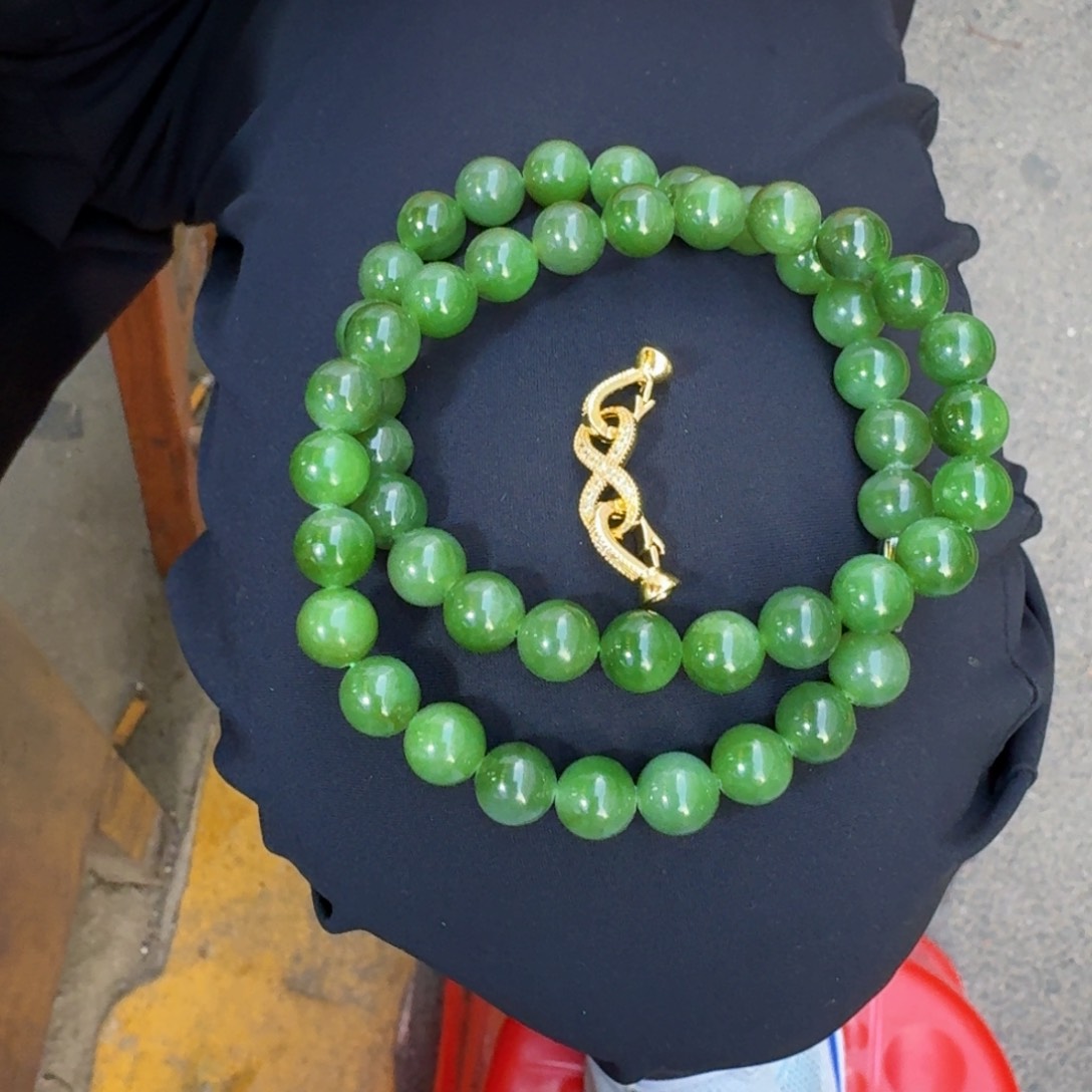 和田玉未镶嵌颈饰多样性发货 拍一发一卡10