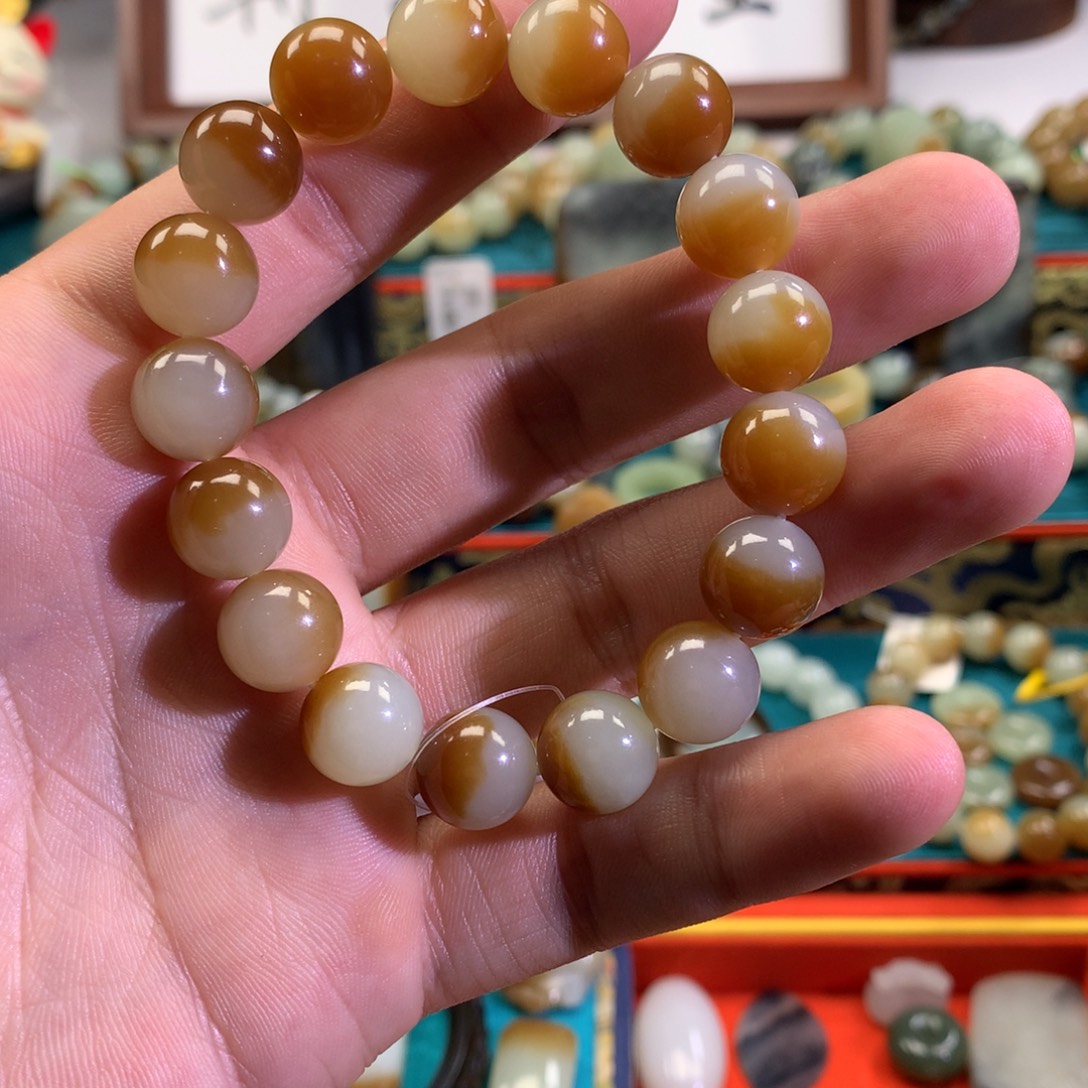 和田玉（糖玉）未镶嵌手链