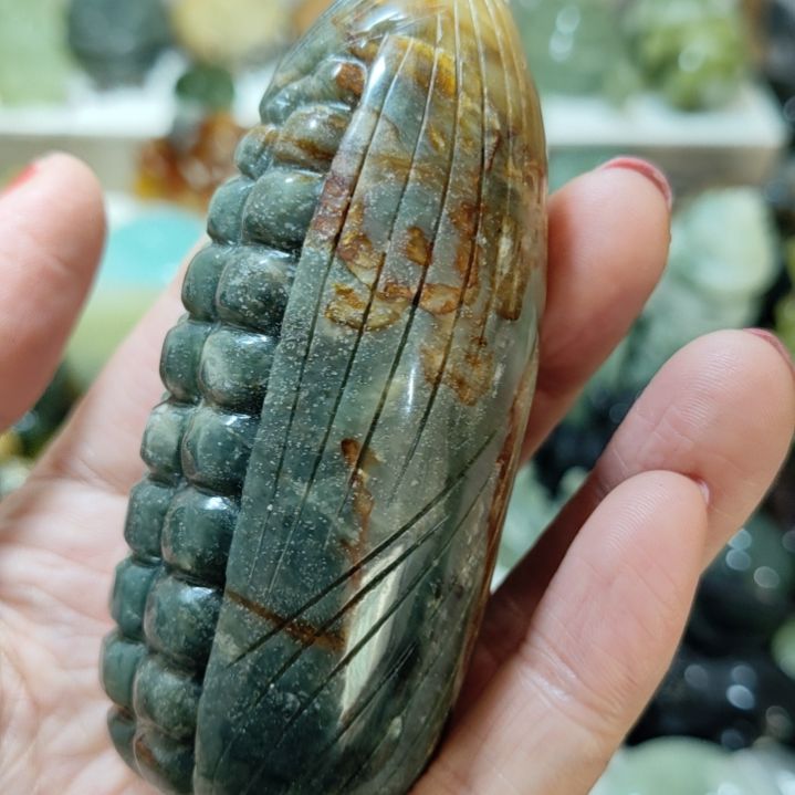 岫玉微瑕手把件未镶嵌