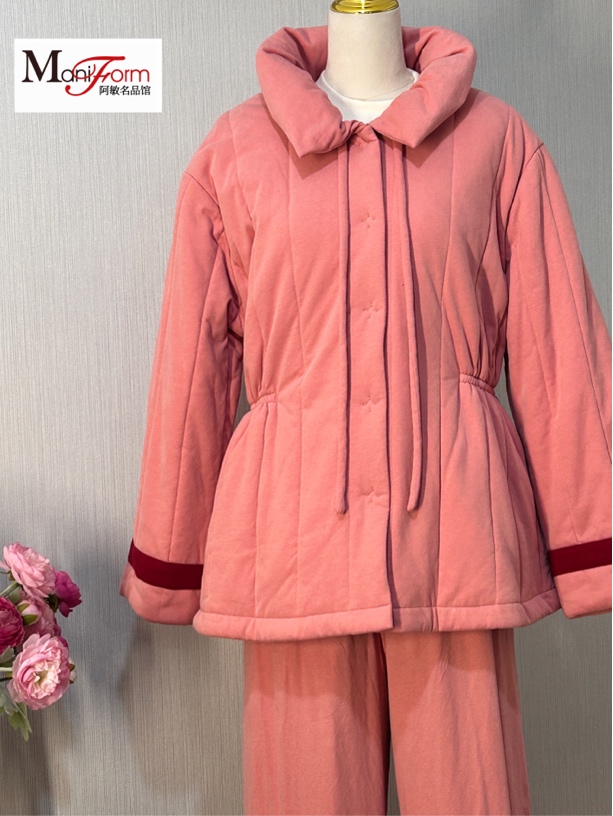 朵朵可可242-069冬日少女感穿搭 朵朵可可棉服