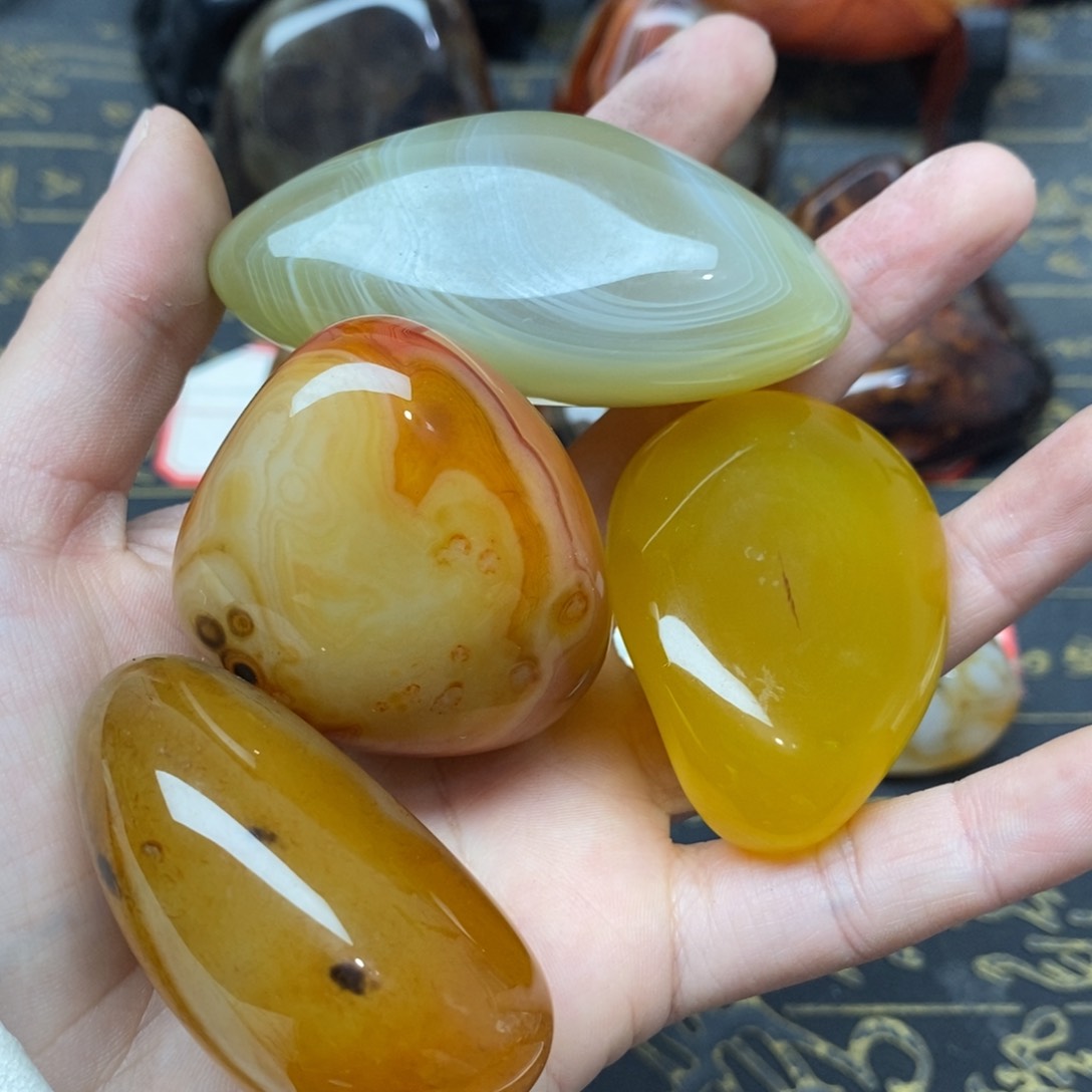 玛瑙/玉髓玛瑙未镶嵌史****2