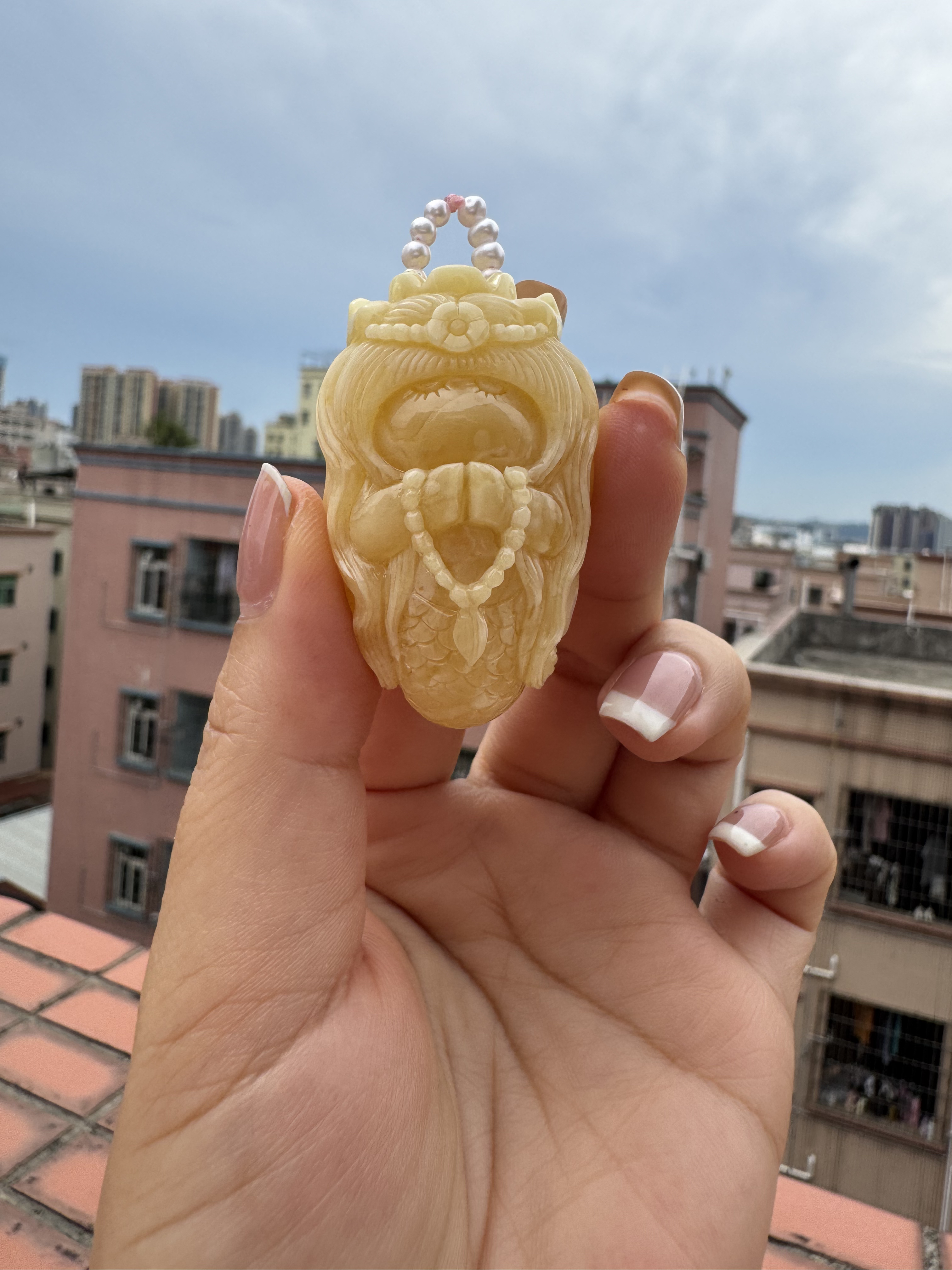 天然蜜蜡小白美人鱼，15克