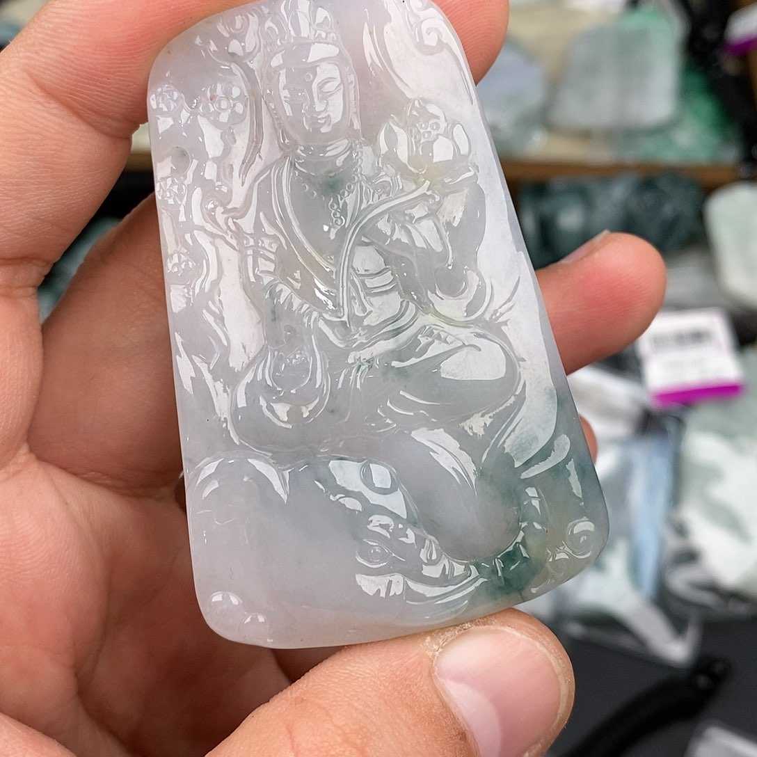 翡翠颈饰未镶嵌慎*者一