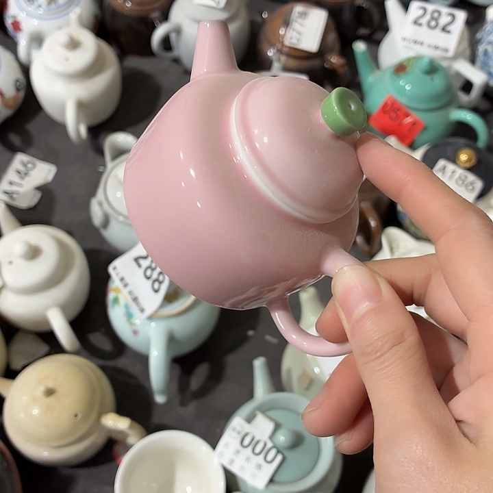 茶具微暇，介意勿拍