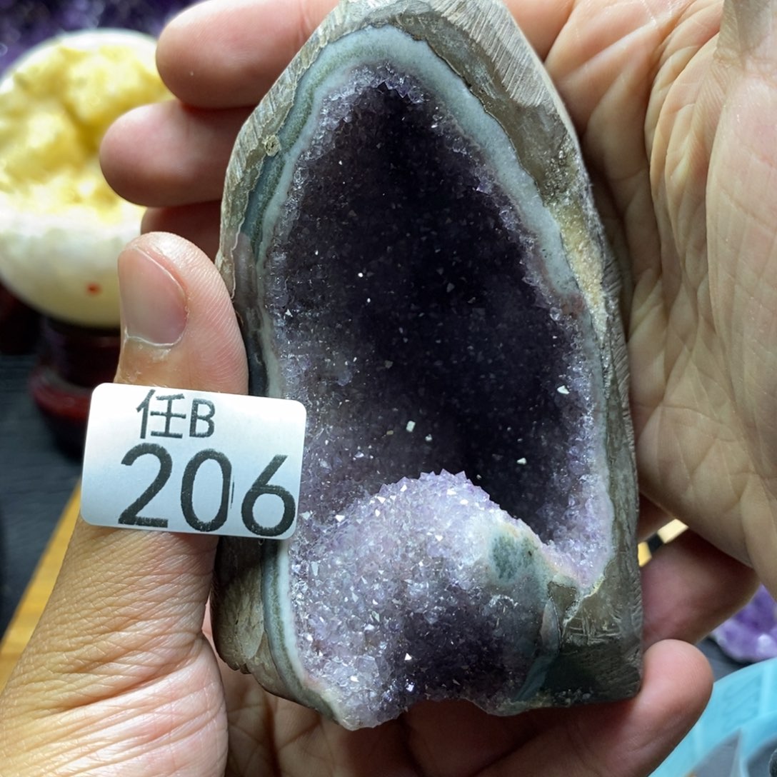 水晶大型摆件（非配饰）未镶嵌