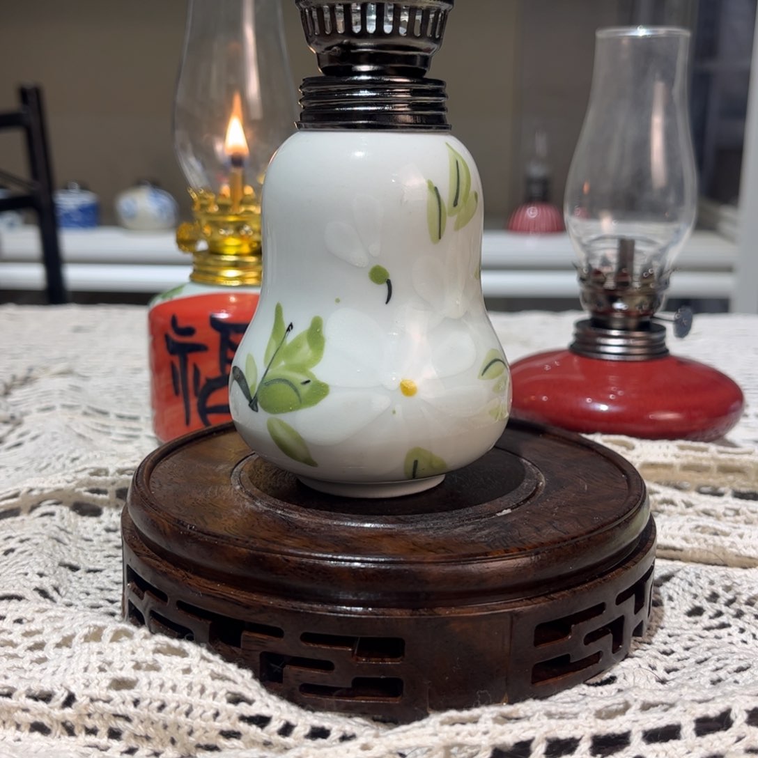 摆件景德镇陶瓷香薰灯