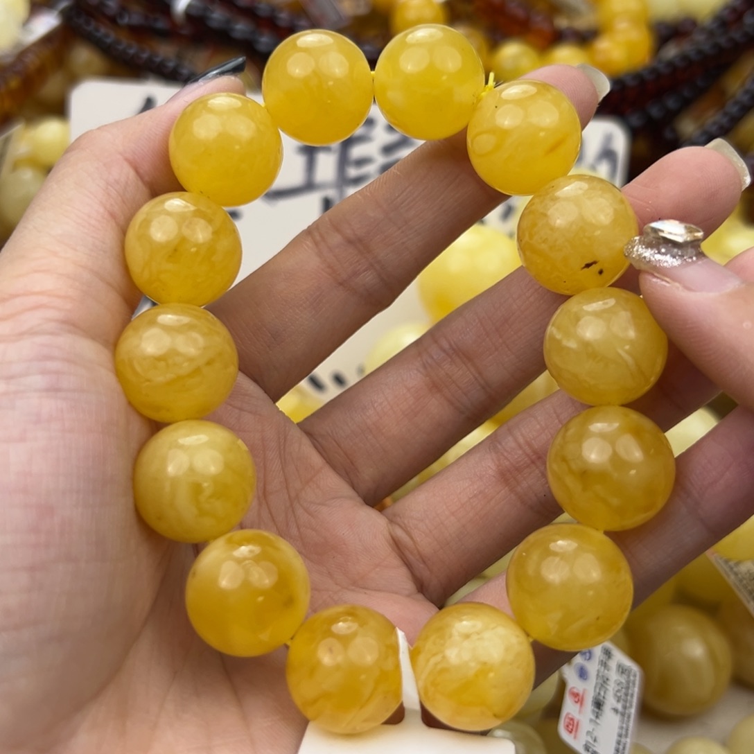 琥珀珠宝奇石未镶嵌