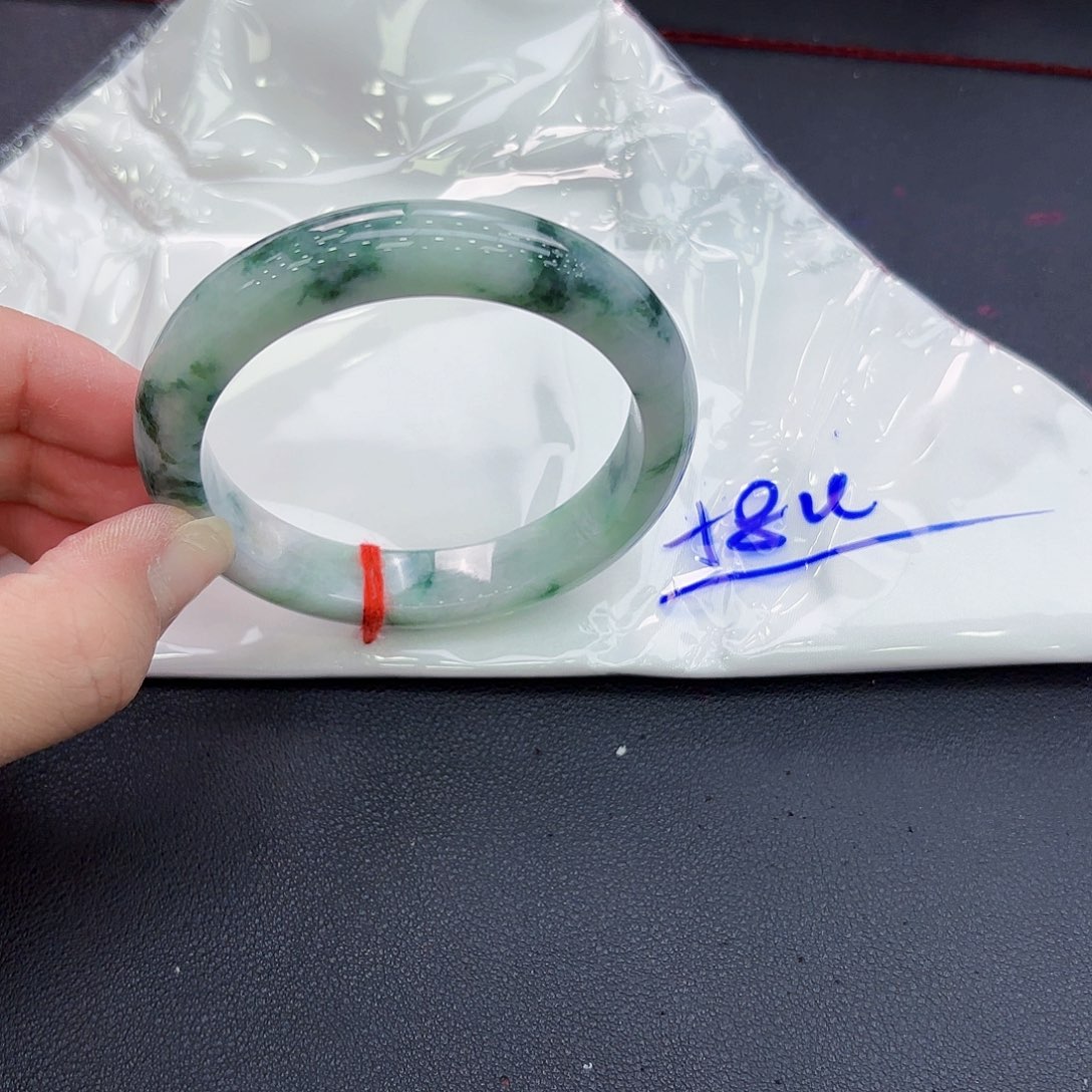 翡翠手镯未镶嵌手镯58