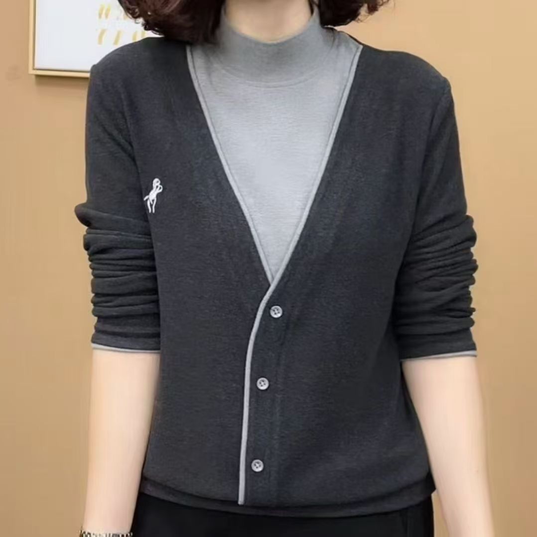 德绒长袖t恤女秋冬新款假两件半高领刺绣上衣时尚减龄保暖打底衫