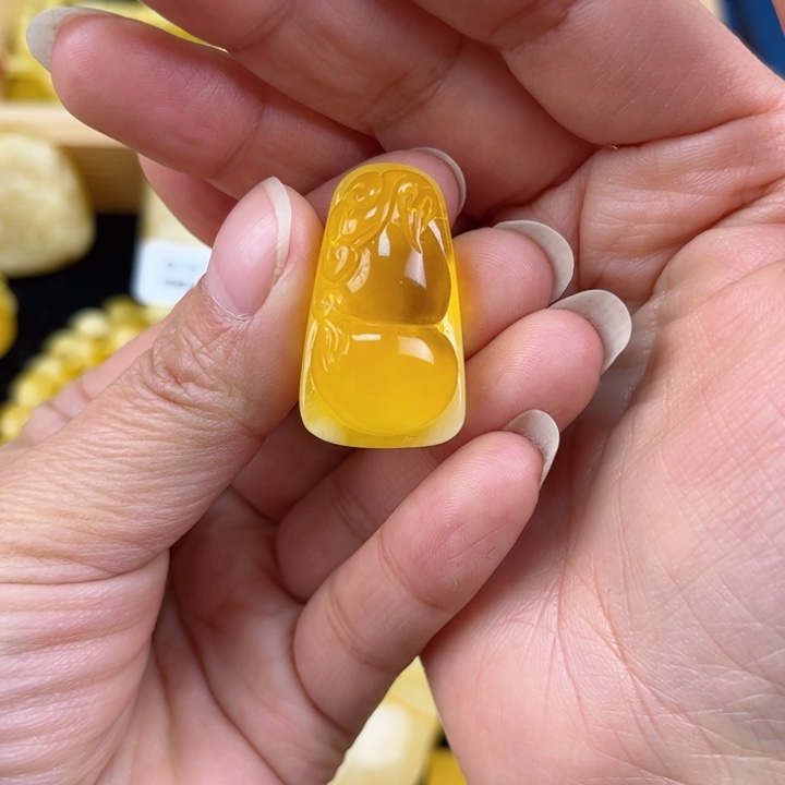 琥珀珠宝奇石未镶嵌琥珀，