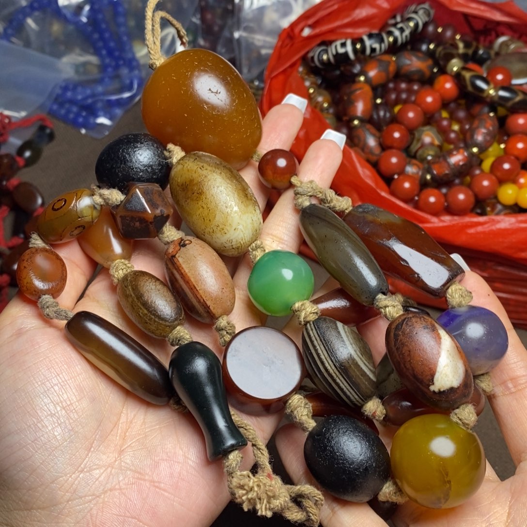 玛瑙/玉髓未镶嵌颈饰