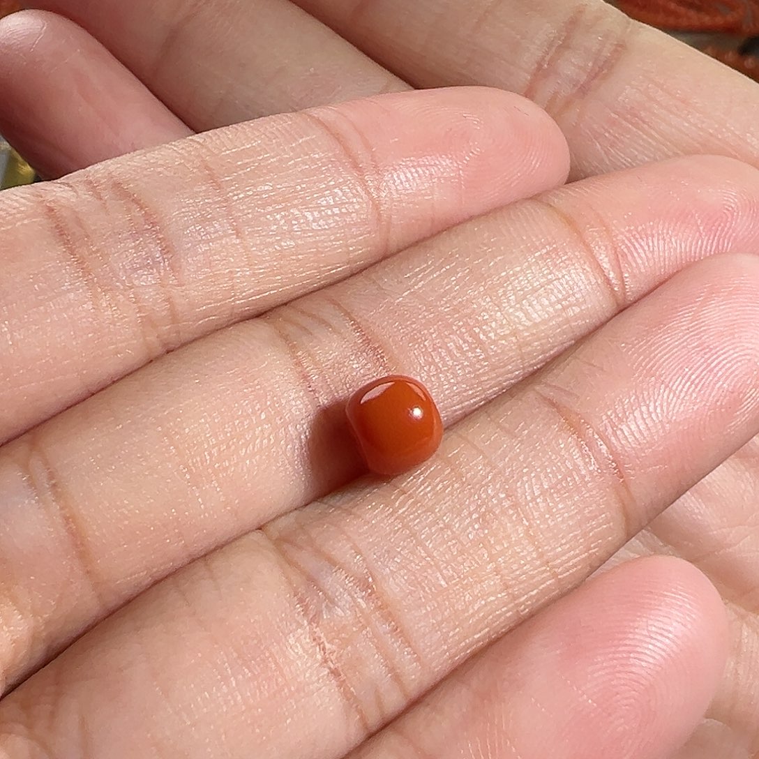 南红玛瑙珠宝奇石未镶嵌。**、