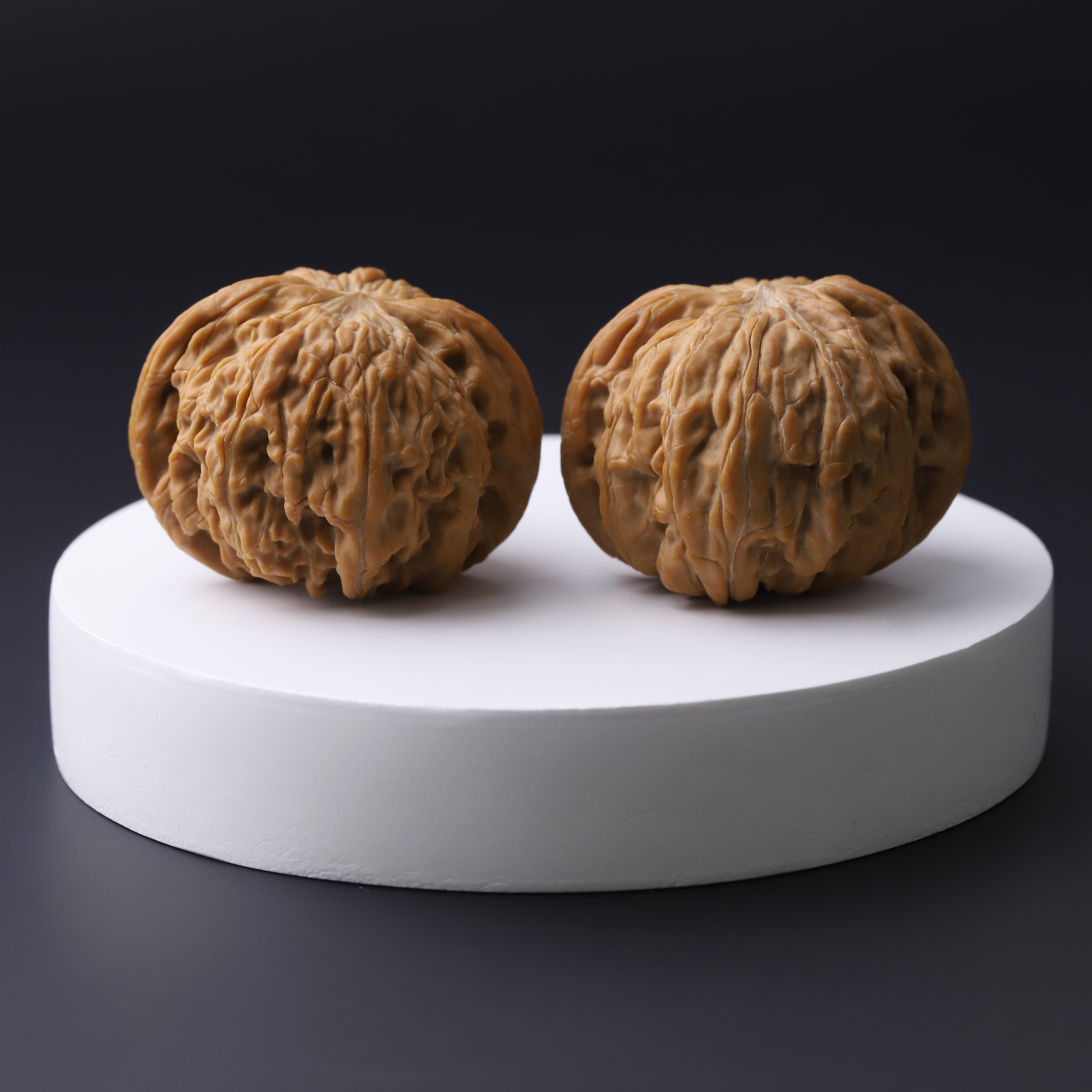 S9297【磨盘】原生态核桃文玩手把件