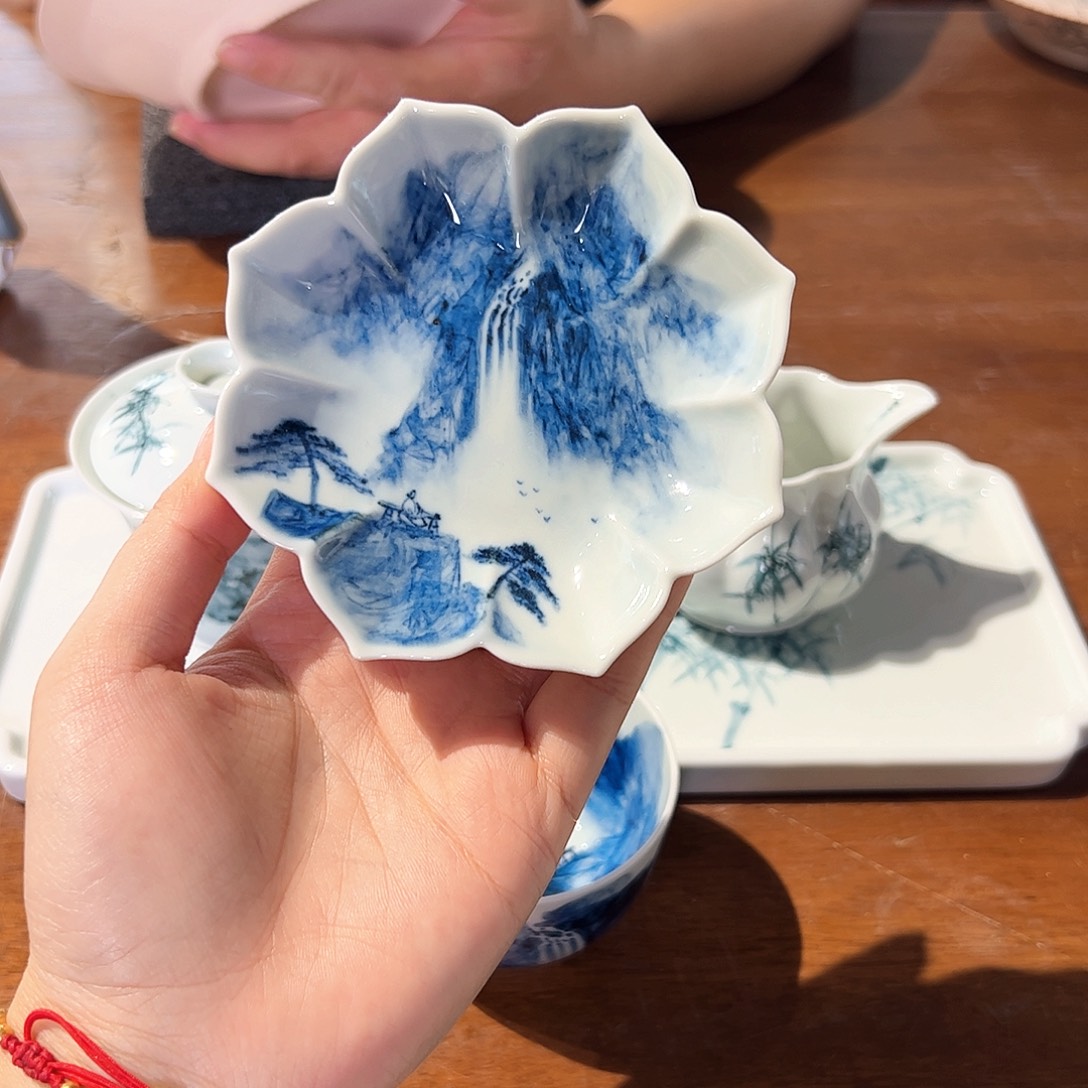 青花手绘山水杯垫