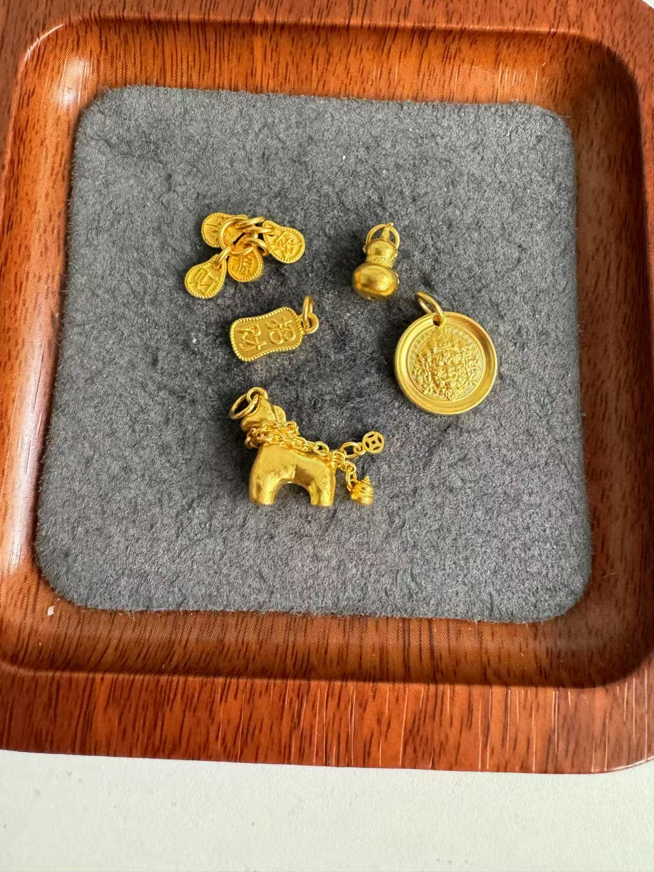 足金999 黄财神葫芦马上有钱吊坠