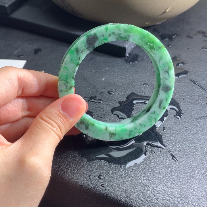 定制翡翠翡翠手镯未镶嵌