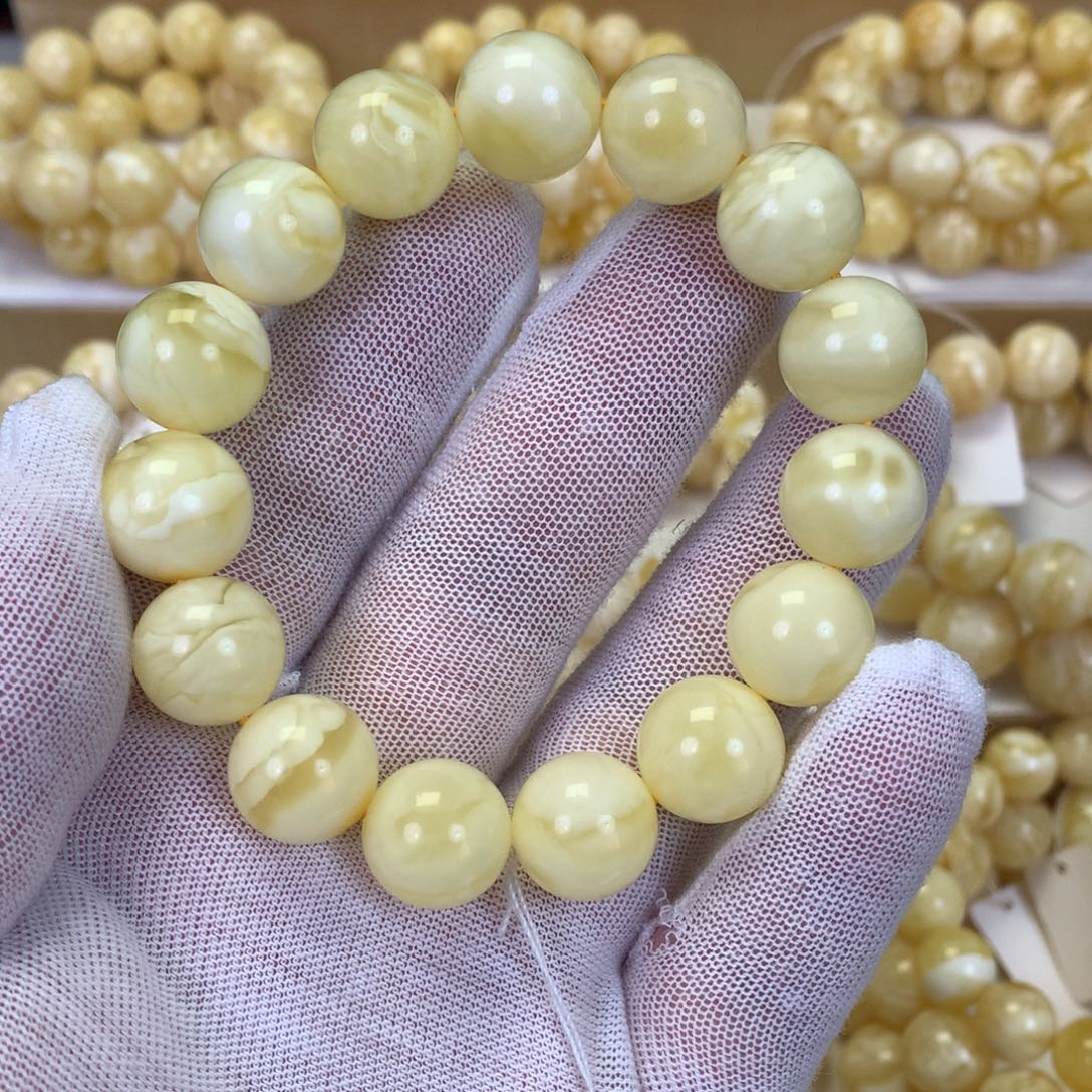 蜜蜡未镶嵌手串14m 24克 乌料浓实蜡