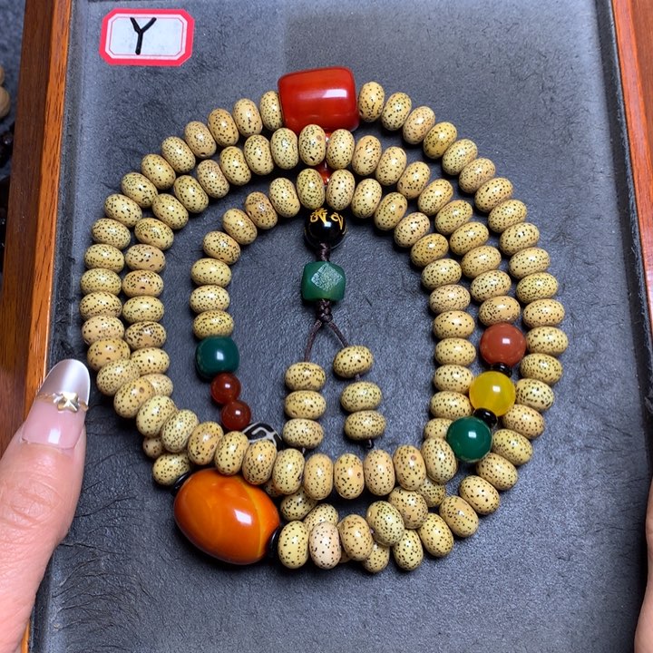 星月菩提吊坠菩提