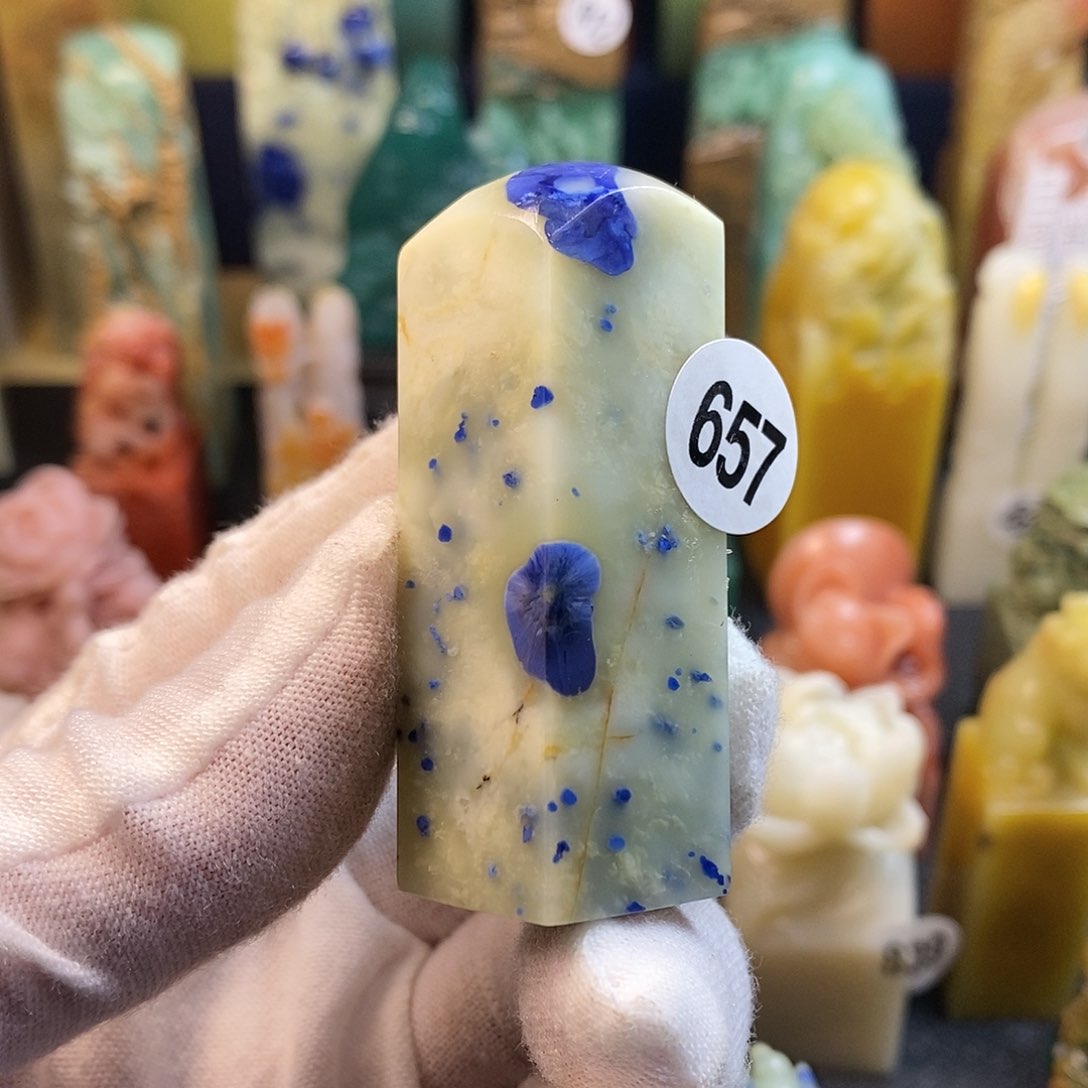 青田石篆刻艺术家的作品