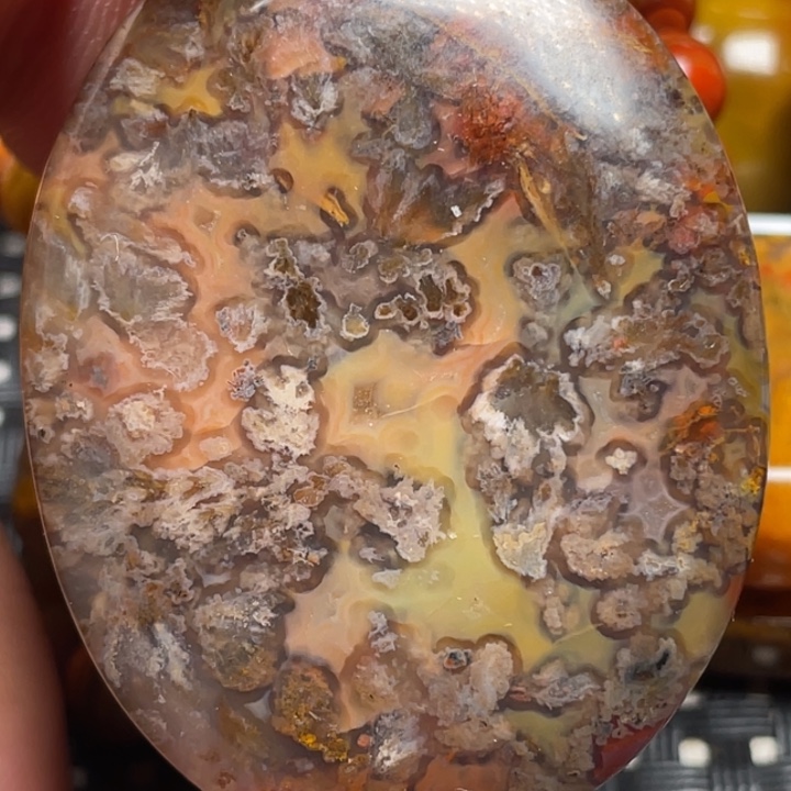 玛瑙/玉髓颈饰未镶嵌兴****，