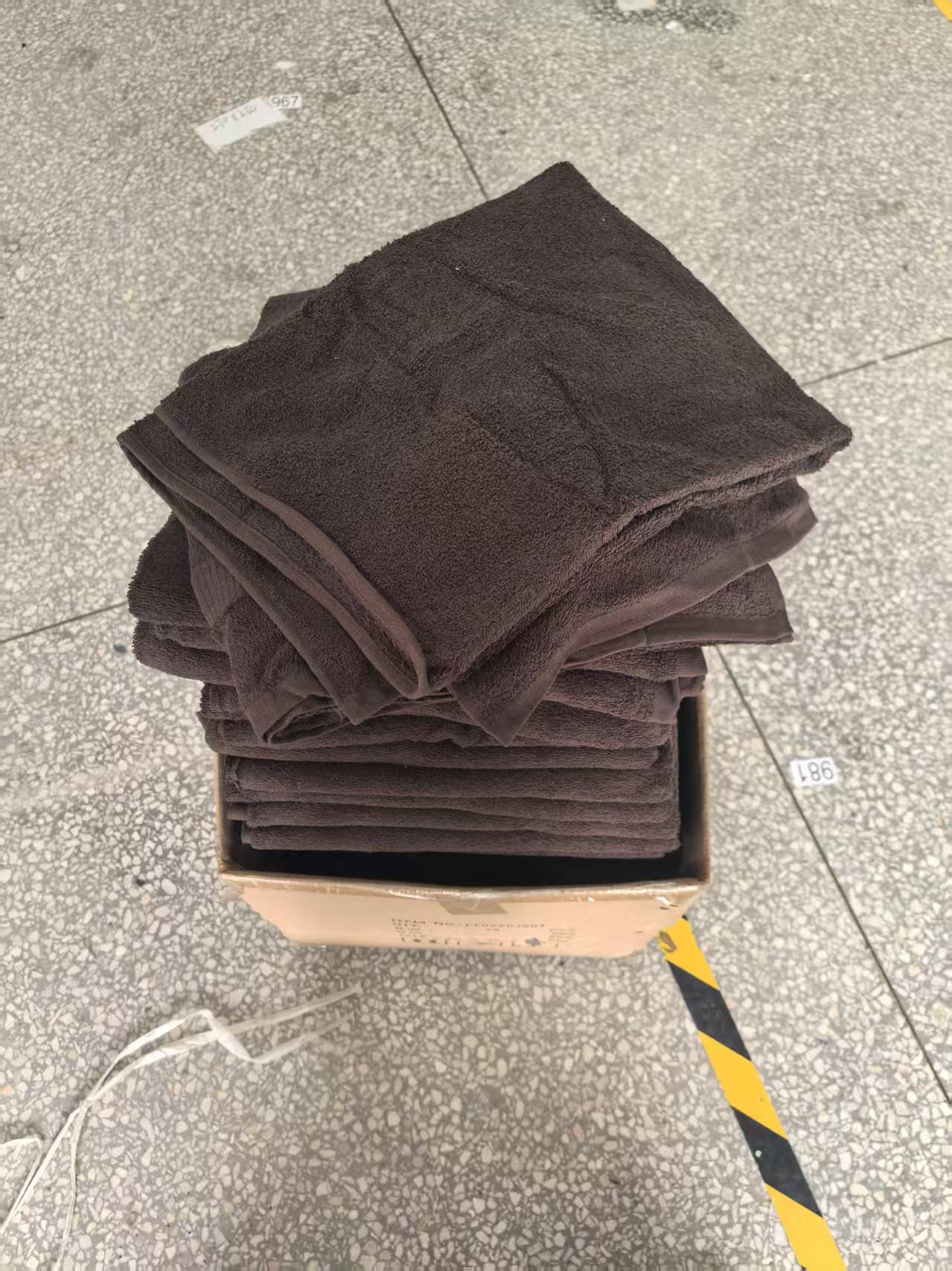 《兵哥外贸》3楼60×120棕色全棉浴巾 发1张微瑕疵