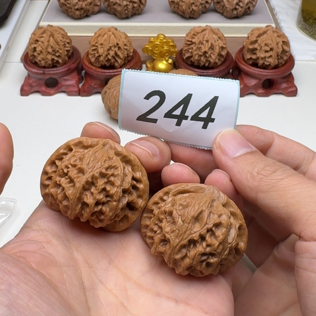 文玩核桃吊坠开播福利