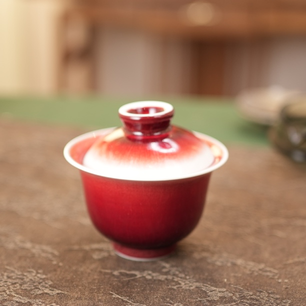 当代 景德镇陶瓷纯手绘釉下彩郎红釉中式全手工盖碗品茗杯套家用