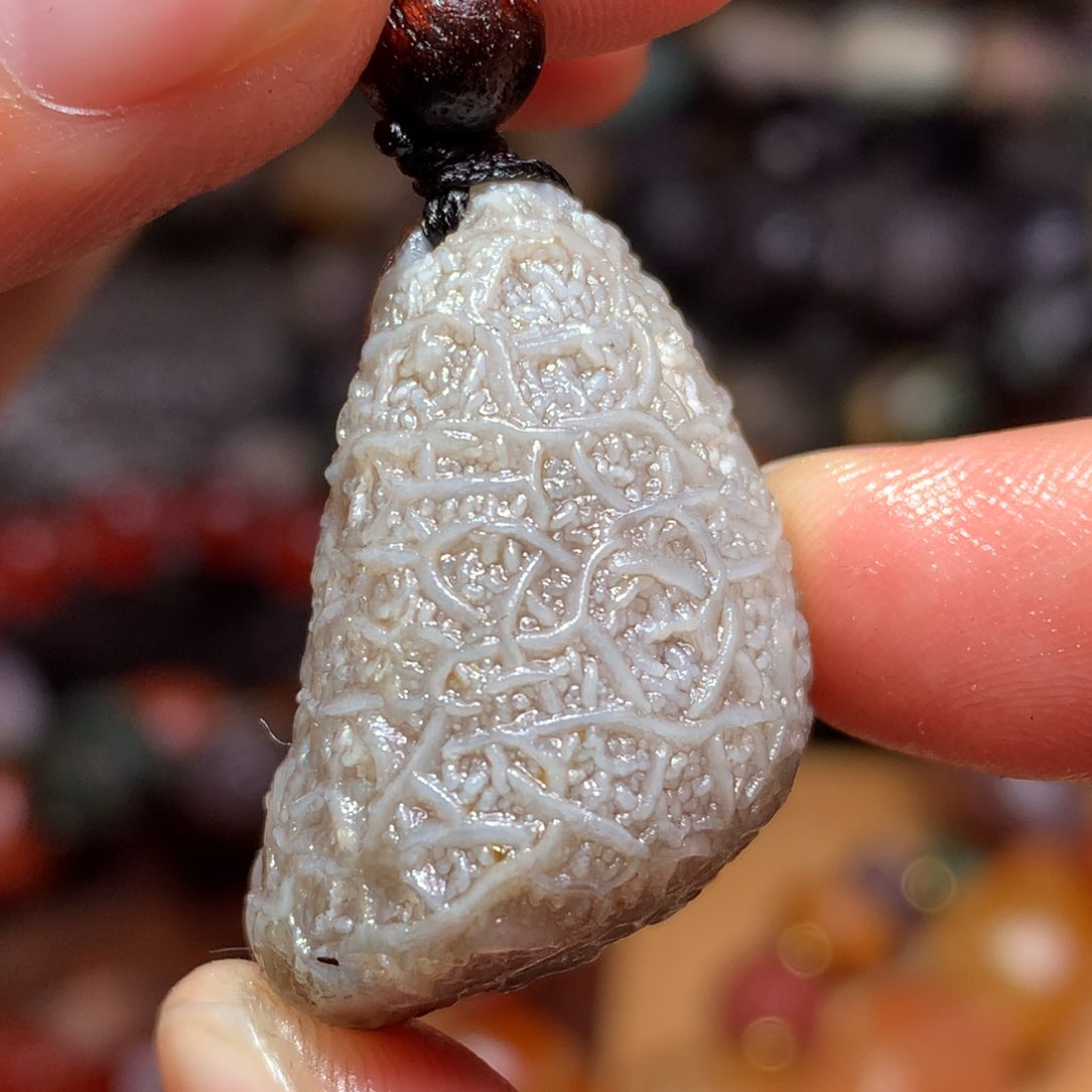 未镶嵌玛瑙/玉髓珠宝半成品