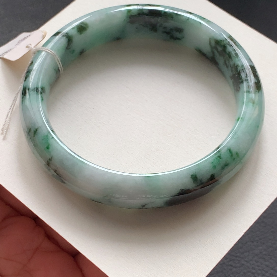 翡翠未镶嵌手镯10号57.9-12.4-8.5