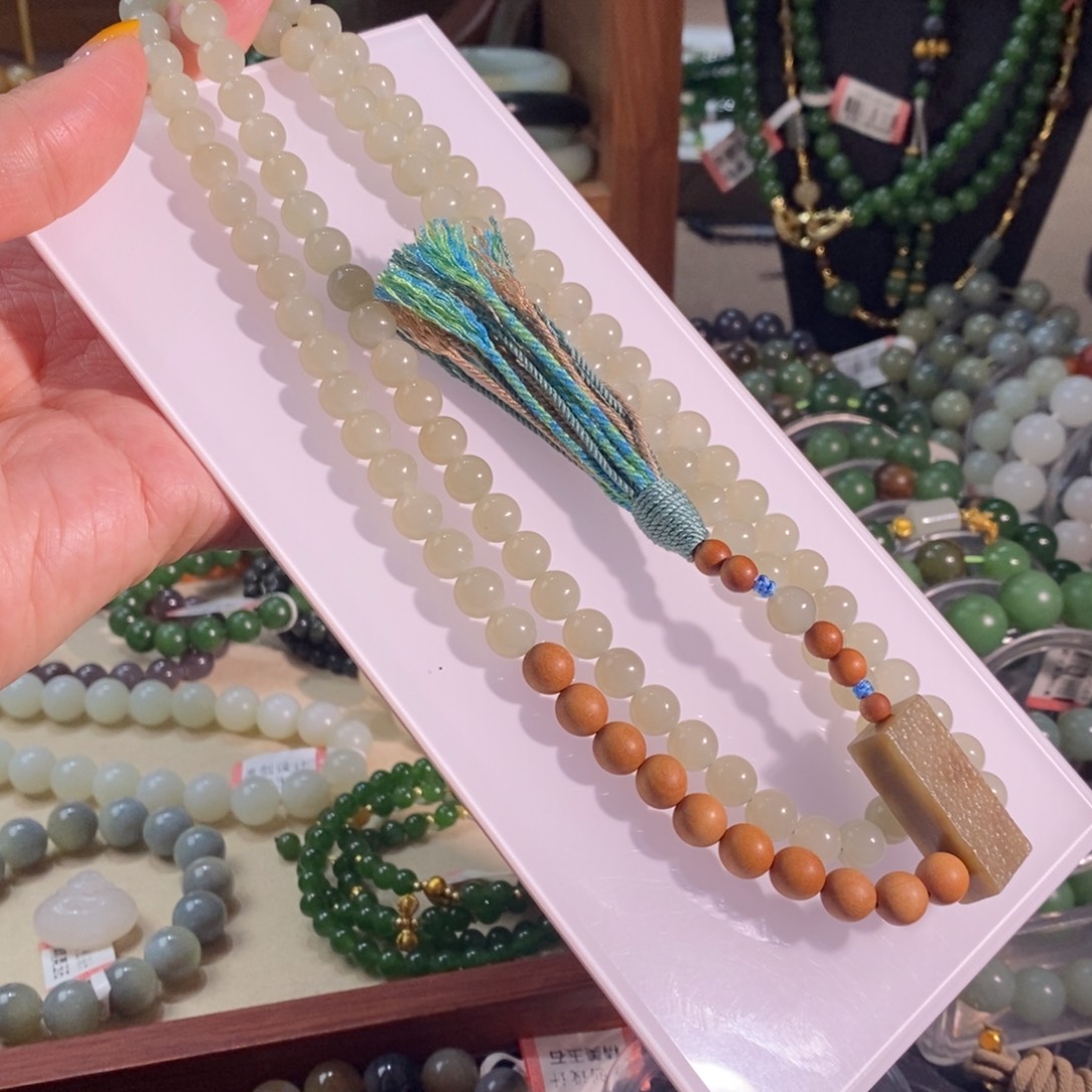 和田玉未镶嵌手链