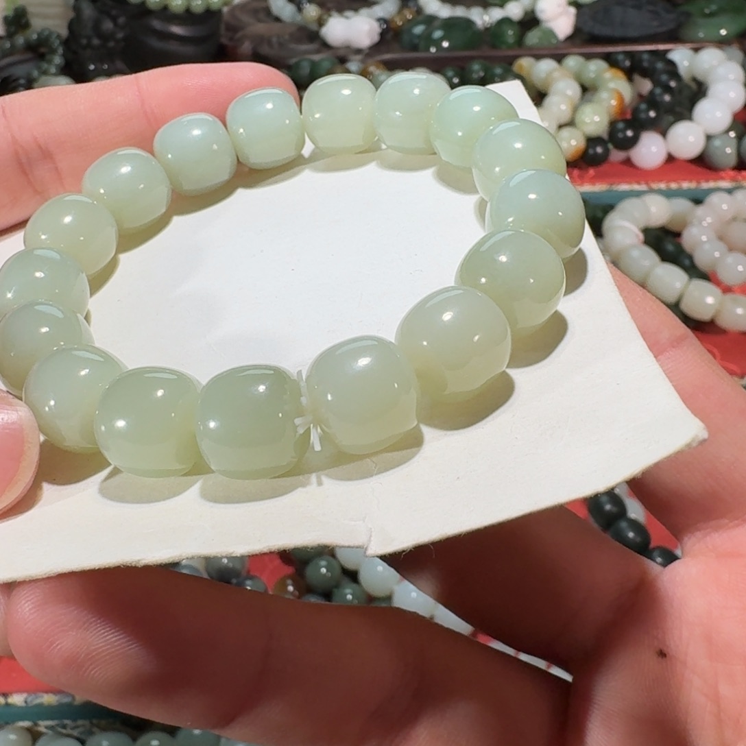 和田玉未镶嵌手链