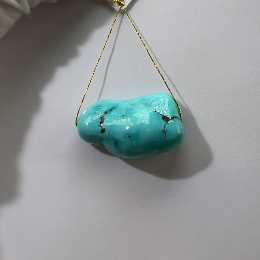 绿松石未镶嵌挂件