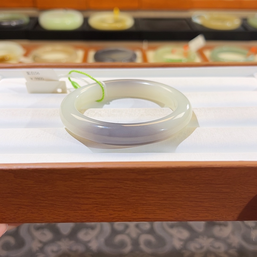 和田玉手镯未镶嵌  【紫白】