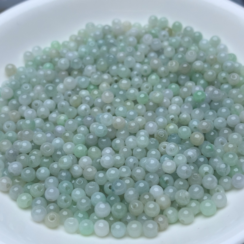 【闪购商品】翡翠手链未镶嵌卡3.5冰晴绿白100个